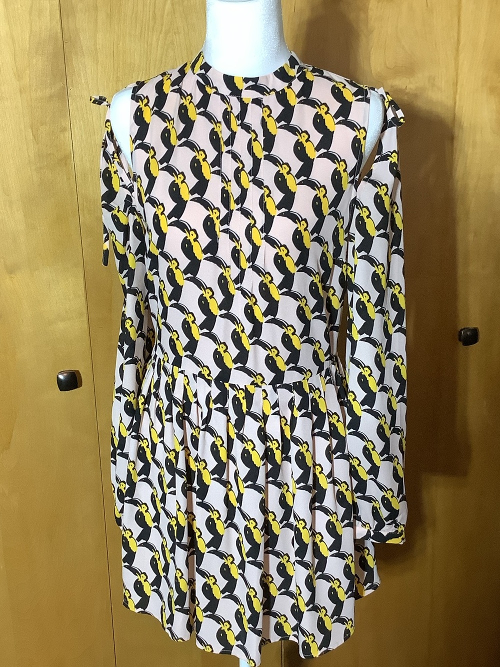 Avec Les Filles pale pink toucan dress, size XS